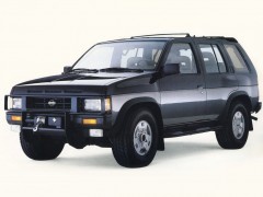 Nissan Pathfinder 3.0 MT (10.1989 - 11.1992)