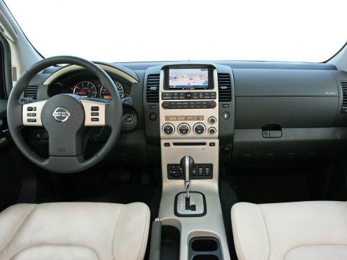 Характеристики автомобиля Nissan Pathfinder 2.5 Cdi MT SE (02.2005 - 01.2009): фото, вместимость, скорость, двигатель, топливо, масса, отзывы
