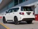 Характеристики автомобиля Nissan Patrol 5.6 MT SE T2 (02.2014 - 09.2019): фото, вместимость, скорость, двигатель, топливо, масса, отзывы