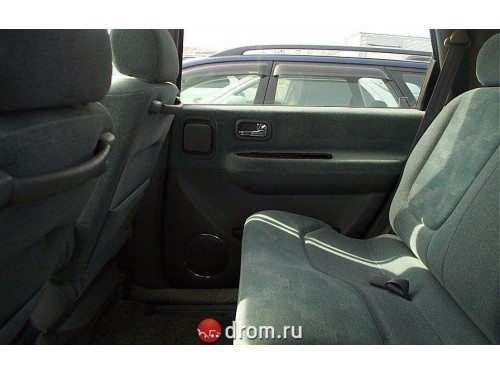 Характеристики автомобиля Nissan Presage 2.4 CIII NAVI cruising leather package (8 Seater) (11.2000 - 07.2001): фото, вместимость, скорость, двигатель, топливо, масса, отзывы