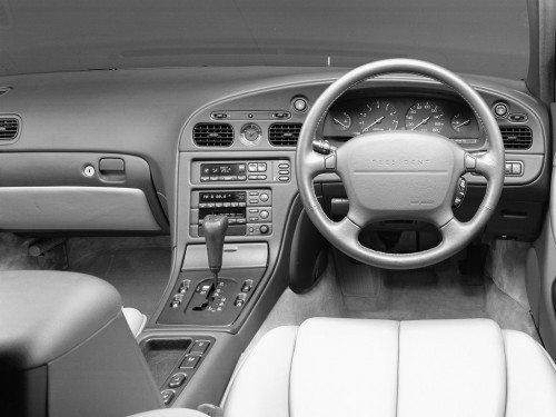 Характеристики автомобиля Nissan President 4.5 Sovereign (05.1994 - 11.1998): фото, вместимость, скорость, двигатель, топливо, масса, отзывы