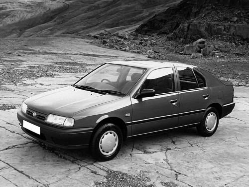 Характеристики автомобиля Nissan Primera 2.0 eGT (09.1992 - 01.1994): фото, вместимость, скорость, двигатель, топливо, масса, отзывы
