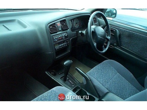 Характеристики автомобиля Nissan Primera 1.8 Ci (08.1996 - 08.1997): фото, вместимость, скорость, двигатель, топливо, масса, отзывы