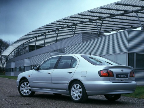 Характеристики автомобиля Nissan Primera 2.0 CVT Комфорт (09.1999 - 12.2001): фото, вместимость, скорость, двигатель, топливо, масса, отзывы