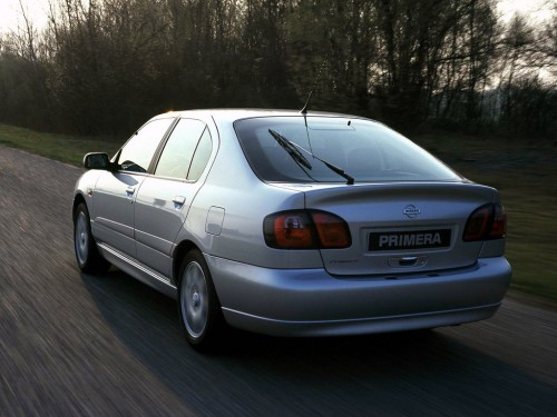 Характеристики автомобиля Nissan Primera 2.0 CVT Комфорт (09.1999 - 12.2001): фото, вместимость, скорость, двигатель, топливо, масса, отзывы