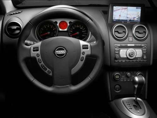 Характеристики автомобиля Nissan Qashqai 1.5 dCi MT Tekna (02.2007 - 02.2010): фото, вместимость, скорость, двигатель, топливо, масса, отзывы
