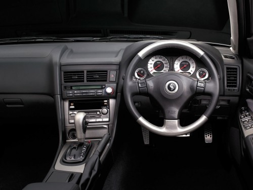 Характеристики автомобиля Nissan Skyline 2.5 25GT-X FOUR (08.2000 - 05.2001): фото, вместимость, скорость, двигатель, топливо, масса, отзывы