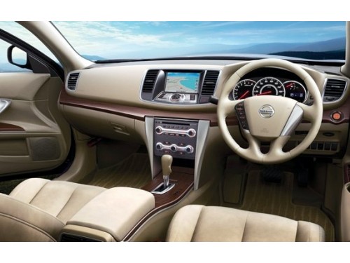 Характеристики автомобиля Nissan Teana 2.5 250XL FOUR 4WD (07.2010 - 05.2012): фото, вместимость, скорость, двигатель, топливо, масса, отзывы