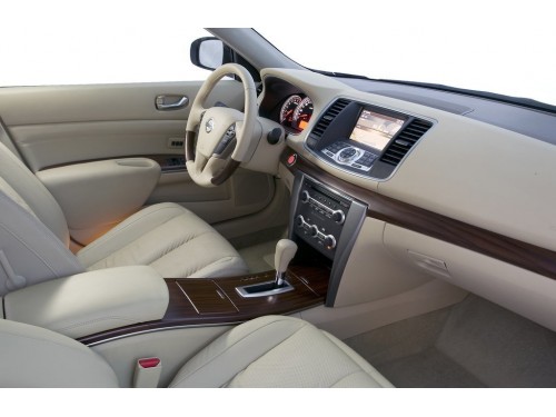 Характеристики автомобиля Nissan Teana 2.5 CVT Elegance+ (09.2011 - 02.2014): фото, вместимость, скорость, двигатель, топливо, масса, отзывы