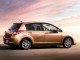 Характеристики автомобиля Nissan Tiida 1.5 15S (08.2010 - 08.2012): фото, вместимость, скорость, двигатель, топливо, масса, отзывы