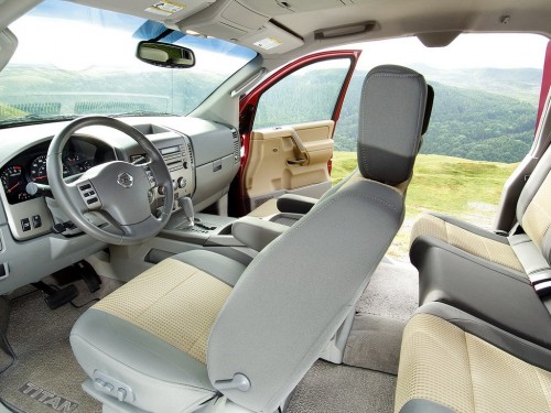 Характеристики автомобиля Nissan Titan 5.6 AT Crew Cab LWB (09.2003 - 01.2007): фото, вместимость, скорость, двигатель, топливо, масса, отзывы