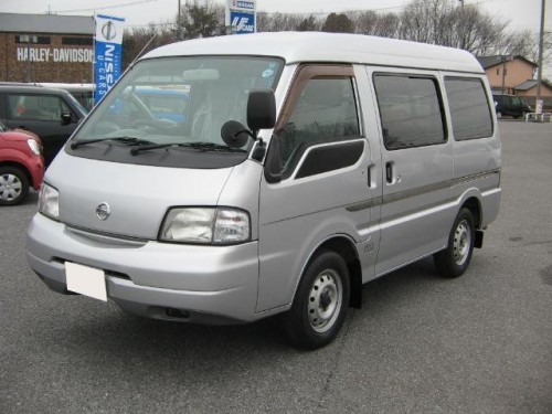 Характеристики автомобиля Nissan Vanette 1.8 CD high roof (5 door) (10.2008 - 05.2009): фото, вместимость, скорость, двигатель, топливо, масса, отзывы