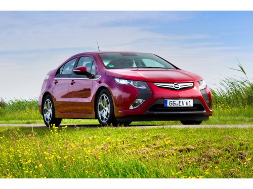 Характеристики автомобиля Opel Ampera 1.4 CVT (04.2012 - 11.2016): фото, вместимость, скорость, двигатель, топливо, масса, отзывы