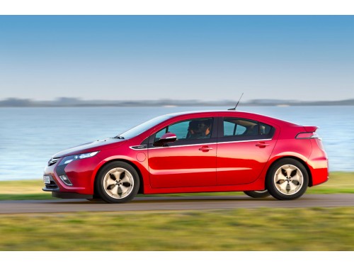 Характеристики автомобиля Opel Ampera 1.4 CVT (04.2012 - 11.2016): фото, вместимость, скорость, двигатель, топливо, масса, отзывы