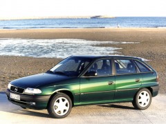 Opel Astra 1.4 16V MT GLS (08.1994 - 06.1998)