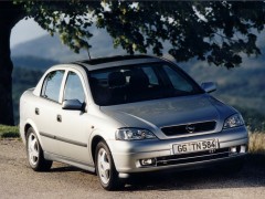 Opel Astra 2.2 DTI MT Elegance (09.2002 - 03.2004)