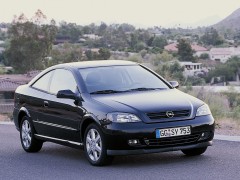Opel Astra 2.2 MT 90 Jahre Bertone (12.2002 - 03.2003)