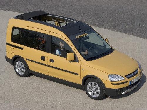 Характеристики автомобиля Opel Combo 1.3 CDTI MT Sport (07.2006 - 07.2008): фото, вместимость, скорость, двигатель, топливо, масса, отзывы