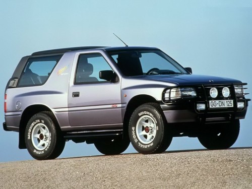 Характеристики автомобиля Opel Frontera 2.0i MT 3dr. (09.1993 - 03.1995): фото, вместимость, скорость, двигатель, топливо, масса, отзывы