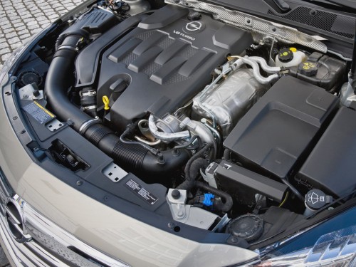 Характеристики автомобиля Opel Insignia 1.8 MT Cosmo (01.2012 - 09.2013): фото, вместимость, скорость, двигатель, топливо, масса, отзывы