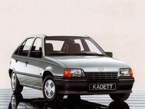 Характеристики автомобиля Opel Kadett 1.3 MT GL (08.1984 - 01.1989): фото, вместимость, скорость, двигатель, топливо, масса, отзывы