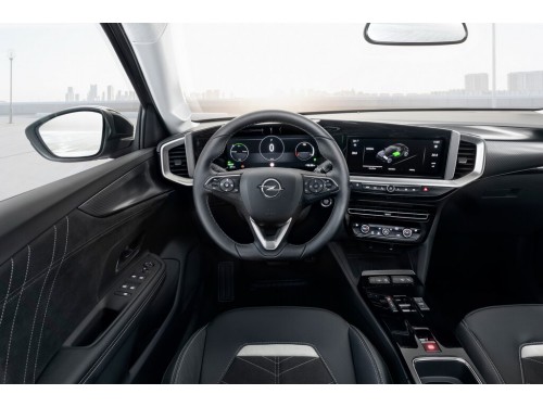 Характеристики автомобиля Opel Mokka 1.2 T MT 2WD GS Line (12.2022 - н.в.): фото, вместимость, скорость, двигатель, топливо, масса, отзывы