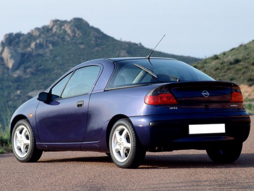 Характеристики автомобиля Opel Tigra 1.4I AT Fresh (07.1996 - 08.1997): фото, вместимость, скорость, двигатель, топливо, масса, отзывы