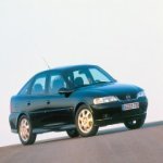 Opel Vectra 1.6 MT Comfort (03.1999 - 07.2000)