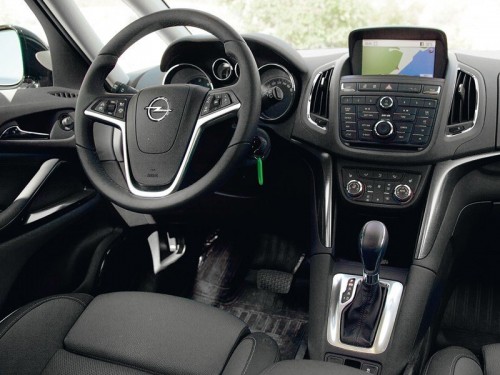 Характеристики автомобиля Opel Zafira 1.4 Turbo AT Business Edition (10.2014 - 03.2015): фото, вместимость, скорость, двигатель, топливо, масса, отзывы