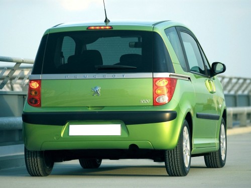 Характеристики автомобиля Peugeot 1007 1.4 AT Sporty (03.2005 - 09.2009): фото, вместимость, скорость, двигатель, топливо, масса, отзывы