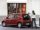 Характеристики автомобиля Peugeot 107 1.0 MT Active 5 dr. (02.2009 - 02.2012): фото, вместимость, скорость, двигатель, топливо, масса, отзывы