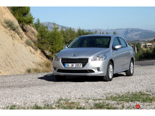 Характеристики автомобиля Peugeot 301 1.2 MT Access (05.2013 - 12.2013): фото, вместимость, скорость, двигатель, топливо, масса, отзывы