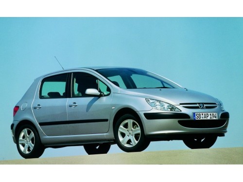 Характеристики автомобиля Peugeot 307 2.0 MT Sport (04.2001 - 04.2005): фото, вместимость, скорость, двигатель, топливо, масса, отзывы