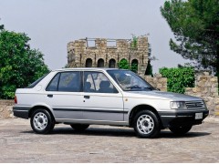 Peugeot 309 1.1 MT GL (10.1985 - 06.1989)