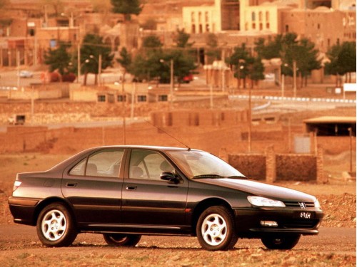 Характеристики автомобиля Peugeot 406 1.8 AT SR (10.1995 - 01.1999): фото, вместимость, скорость, двигатель, топливо, масса, отзывы