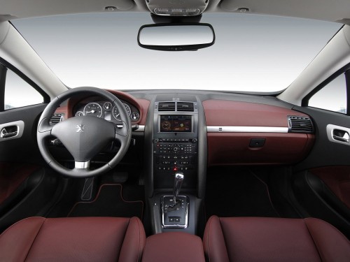 Характеристики автомобиля Peugeot 407 2.2 MT Platinum (10.2005 - 06.2009): фото, вместимость, скорость, двигатель, топливо, масса, отзывы