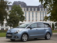 Peugeot 5008 1.6 THP AT Active (03.2009 - 09.2013)