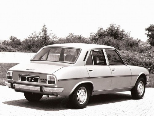 Характеристики автомобиля Peugeot 504 2.1 MT GRD-SRD (03.1979 - 09.1983): фото, вместимость, скорость, двигатель, топливо, масса, отзывы