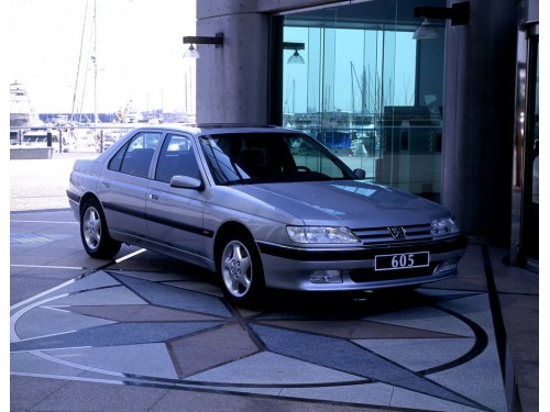 Характеристики автомобиля Peugeot 605 2.1 AT SRDT (03.1995 - 09.1999): фото, вместимость, скорость, двигатель, топливо, масса, отзывы