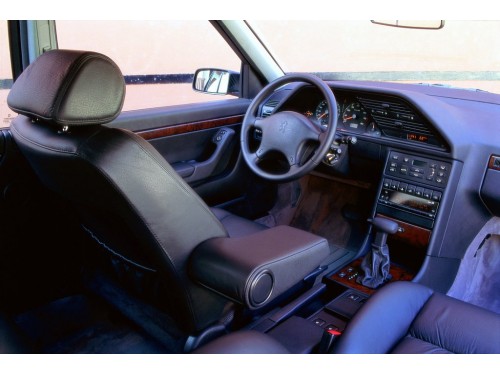 Характеристики автомобиля Peugeot 605 2.1 AT SRDT (03.1995 - 09.1999): фото, вместимость, скорость, двигатель, топливо, масса, отзывы