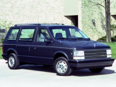 Plymouth Voyager 2.5 AT 5-passenger LE (05.1987 - 07.1990)