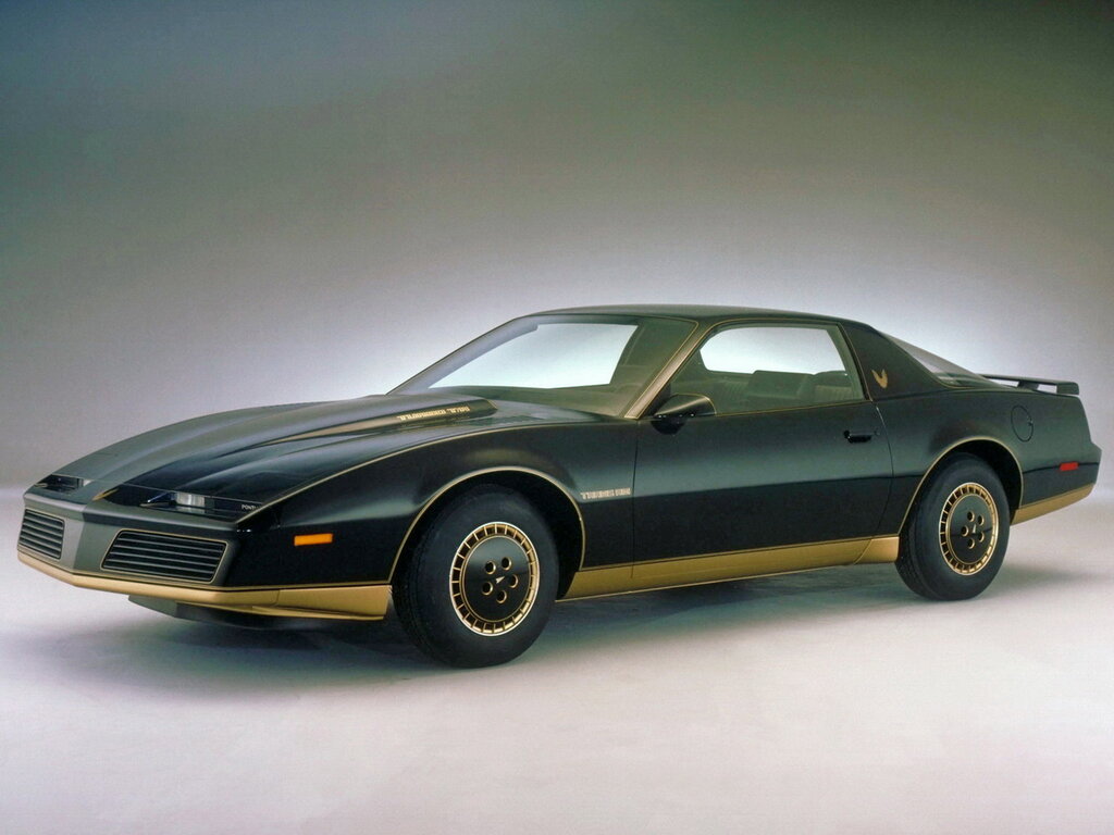 pontiac firebird 1982