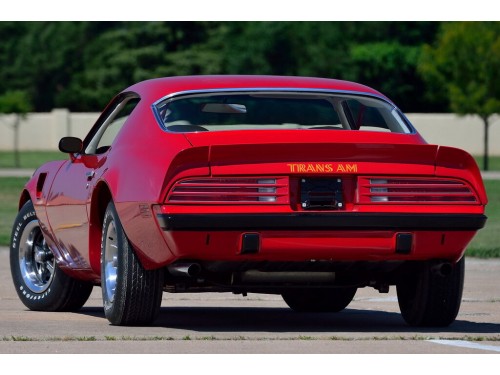 Характеристики автомобиля Pontiac Firebird 4.1 MT Firebird 250-1 (10.1974 - 09.1975): фото, вместимость, скорость, двигатель, топливо, масса, отзывы