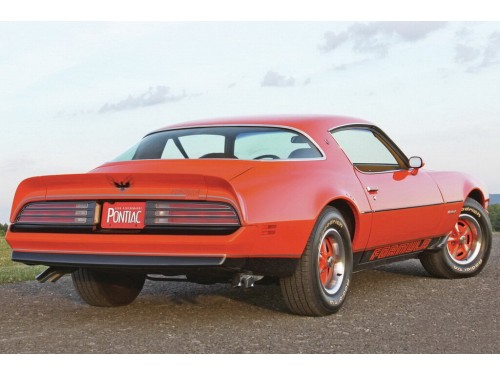 Характеристики автомобиля Pontiac Firebird 4.1 MT Firebird 250-1 (10.1973 - 09.1974): фото, вместимость, скорость, двигатель, топливо, масса, отзывы