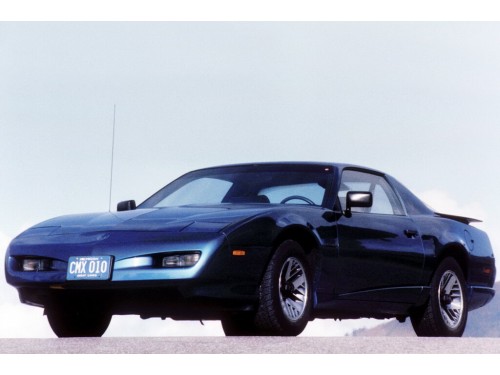 Характеристики автомобиля Pontiac Firebird 5.0 MT Firebird Trans Am GTA (05.1990 - 06.1992): фото, вместимость, скорость, двигатель, топливо, масса, отзывы