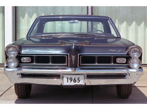 Характеристики автомобиля Pontiac Grand Prix 6.4 AT Grand Prix 389 (10.1964 - 09.1965): фото, вместимость, скорость, двигатель, топливо, масса, отзывы