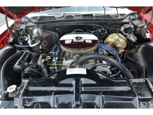Характеристики автомобиля Pontiac Grand Prix 7.0 MT4 Grand Prix 428 Quadra-Power (10.1966 - 09.1967): фото, вместимость, скорость, двигатель, топливо, масса, отзывы