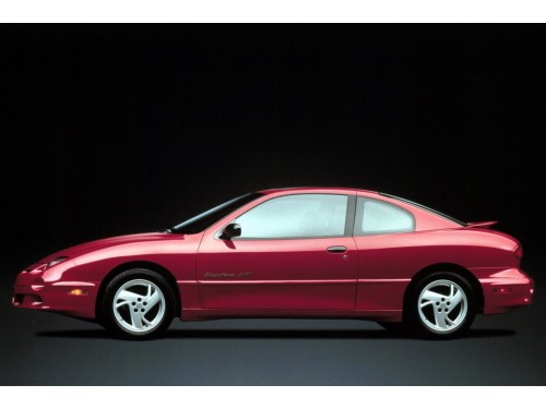 Характеристики автомобиля Pontiac Sunfire 2.2 AT Sunfire SE (07.2001 - 11.2002): фото, вместимость, скорость, двигатель, топливо, масса, отзывы
