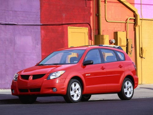 Характеристики автомобиля Pontiac Vibe 1.8 AT Base (09.2002 - 08.2004): фото, вместимость, скорость, двигатель, топливо, масса, отзывы