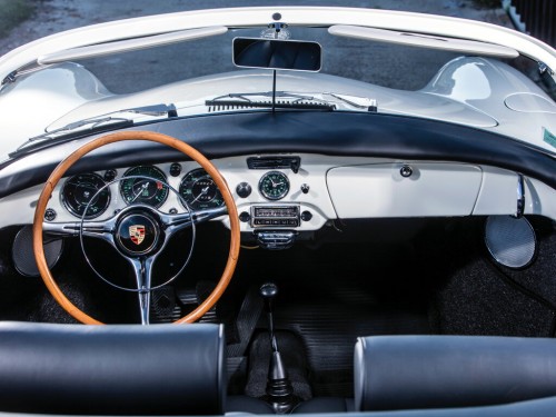 Характеристики автомобиля Porsche 356 1.6 MT 1600 Super 90 Cabriolet (06.1962 - 06.1963): фото, вместимость, скорость, двигатель, топливо, масса, отзывы